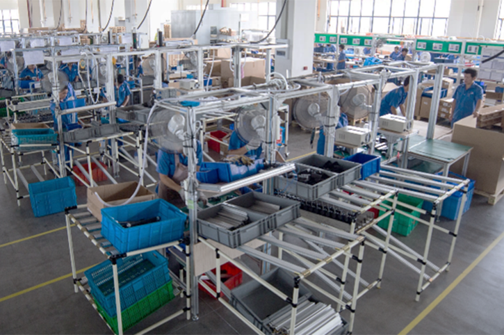 7. Finální montážní linka pohonu2